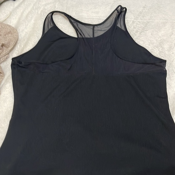 Nike Loose Racerback Tank With Mesh Detail- XL - Picture 2 of 5